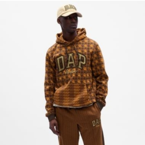 GAP X DAP UNISEX HOODIE - Picture 3 of 5